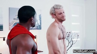 Black gay hunk fucks hot white guy during audition